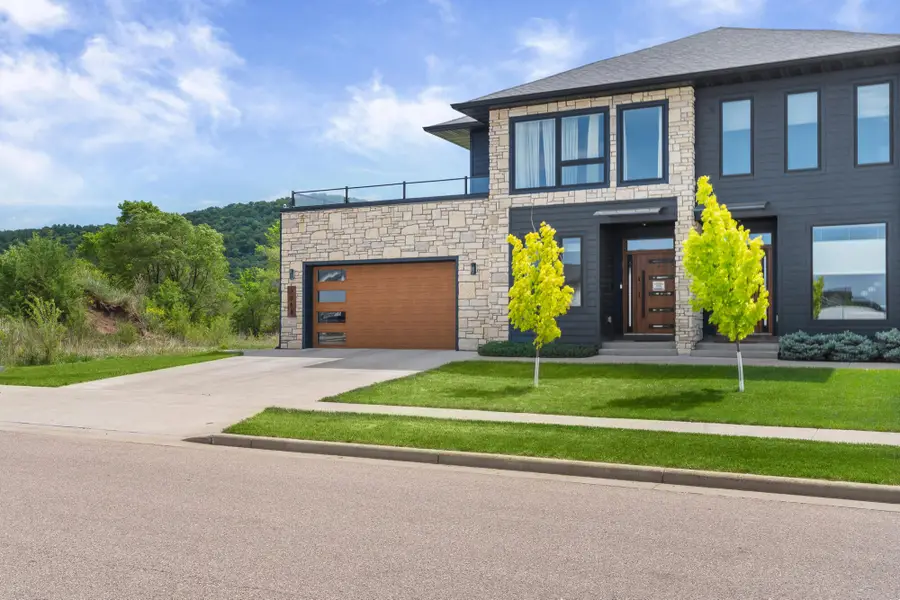 3013 Red Clover St, Holmen, WI 54636 - #3