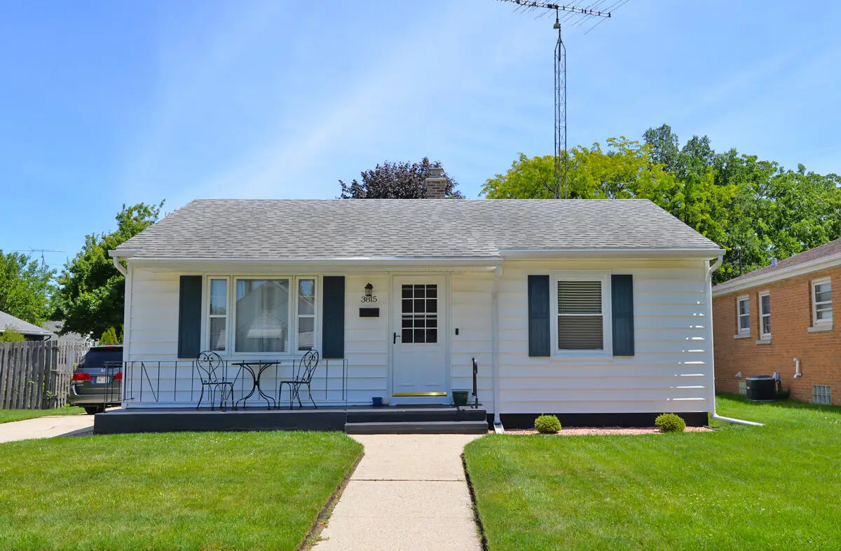 3815 17th Ave, Kenosha, WI 53140 - #1