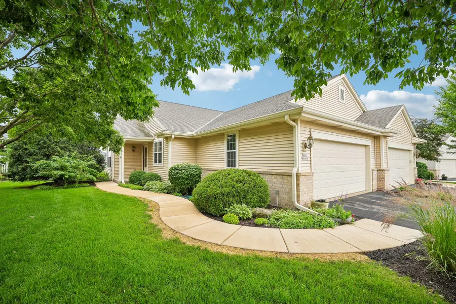 W241N5694 Birchwood Ln, Sussex, WI 53089 - #2