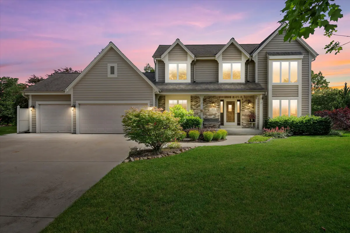 N171W20293 Northview Dr, Jackson, WI 53037 - #1