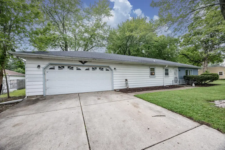 S69W14596 Cornell Dr, Muskego, WI 53150 - #2