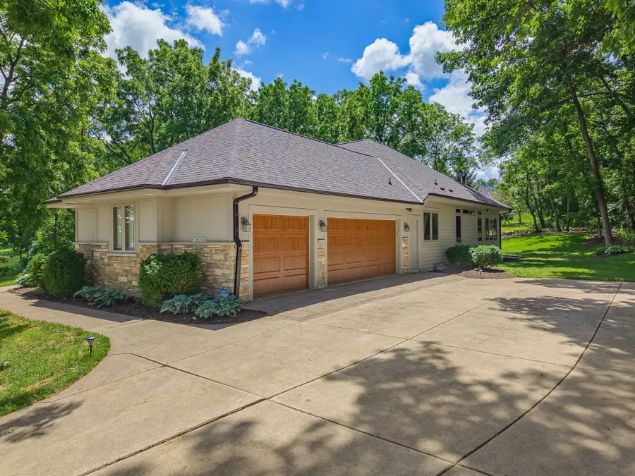 N77W23829 Sun Valley Run, Sussex, WI 53089 - #3