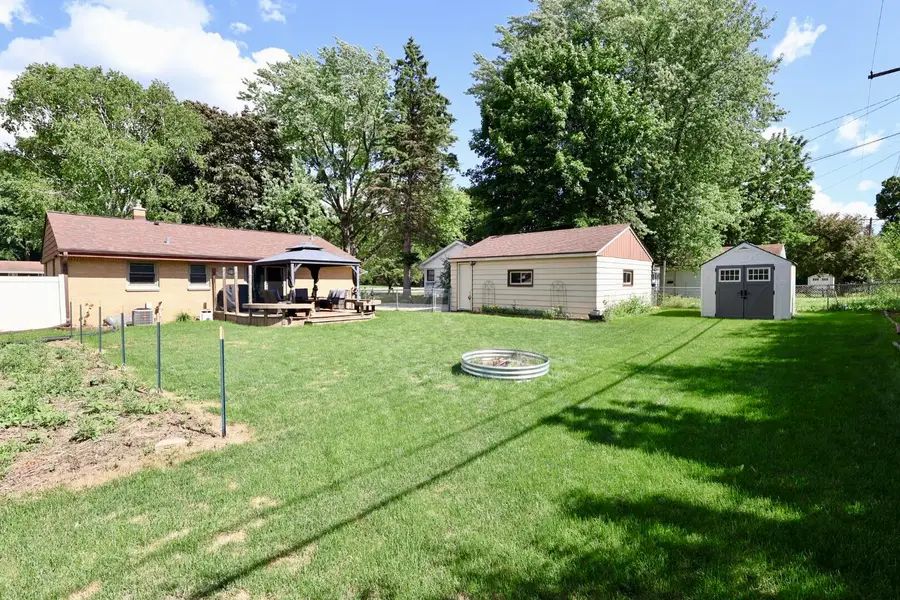 8675 N 51st St, Brown Deer, WI 53223 - #3
