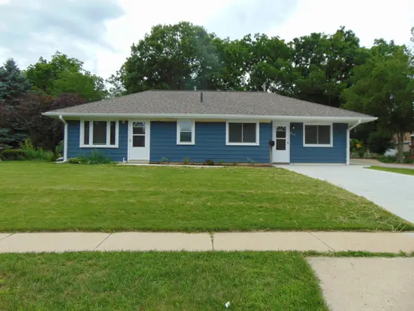 517 Maple St, Mukwonago, WI 53149