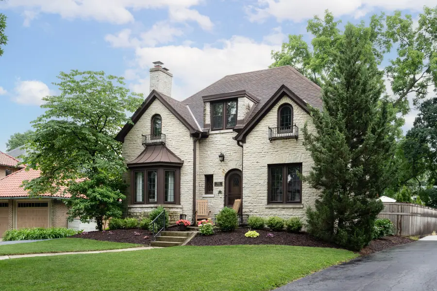 7023 Grand Pkwy, Wauwatosa, WI 53213 - #2