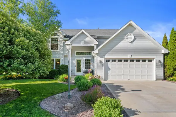 6510 Lincrest Dr, Mount Pleasant, WI 53406