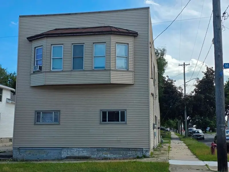 1305 S 15th St, Manitowoc, WI 54220 - #1