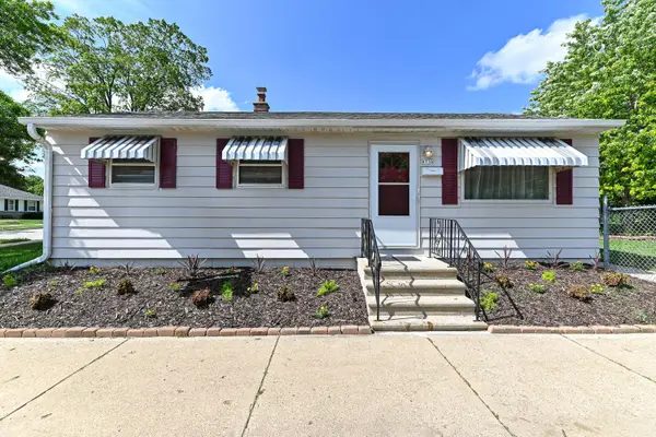9730 W Keefe Ave, Milwaukee, WI 53222