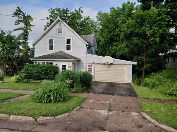 209 N Dunlap St, Viroqua, WI 54665
