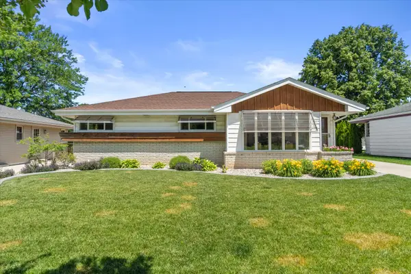2604 E Dale Ave, Cudahy, WI 53110