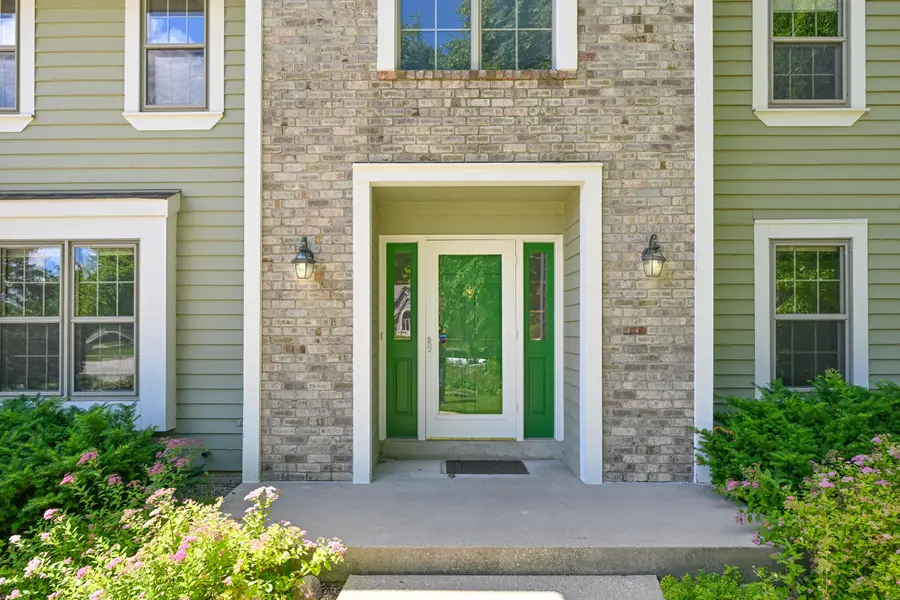 14285 W North Oak Blvd, New Berlin, WI 53151 - #3