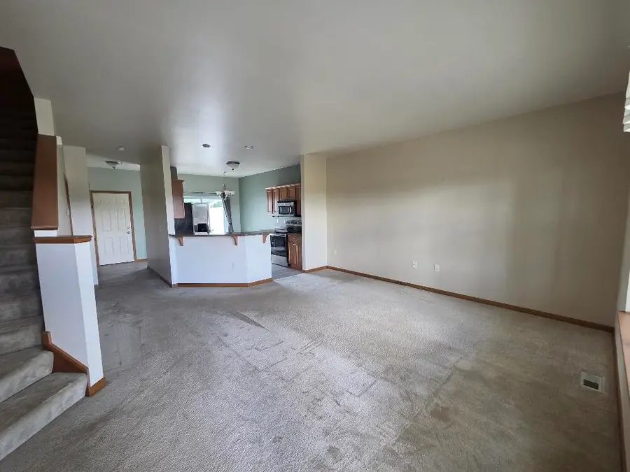 616 Hunter Oaks Blvd, Watertown, WI 53094 - #2