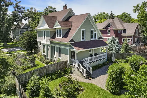 215 S Washington St, Elkhorn, WI 53121