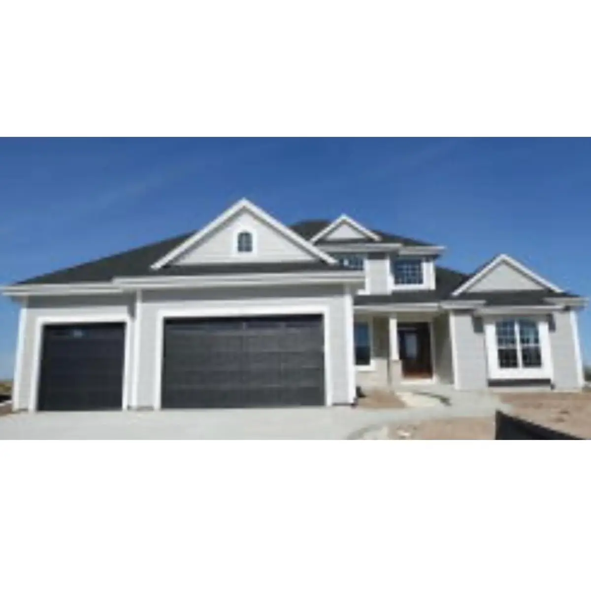 N55 W23852 Fieldstone Pass Cir, Sussex, WI 53089 - #1