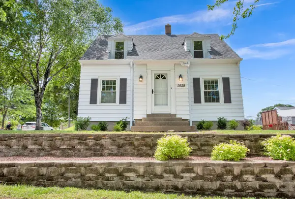 2929 S Ellen St, Milwaukee, WI 53207