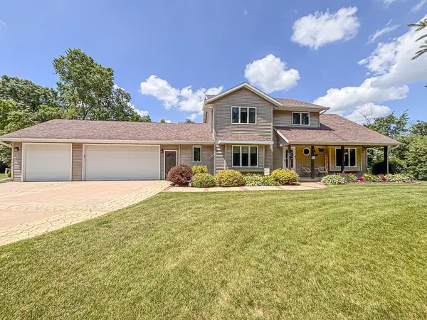 N5833 County Road F, Concord, WI 53178