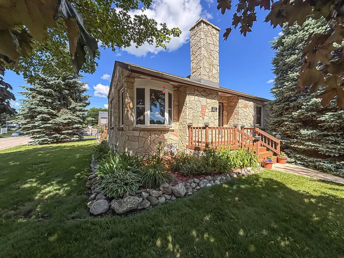 833 S 119th St, West Allis, WI 53214 - #1
