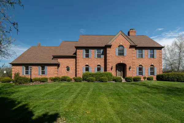 5623 River Hills Rd, Caledonia, WI 53402