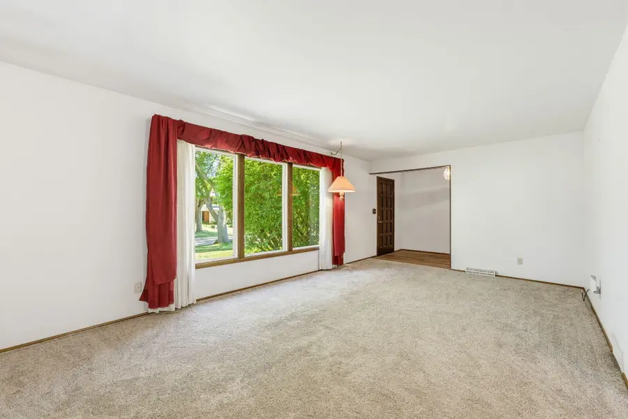9069 N Maura Ln, Brown Deer, WI 53223 - #2