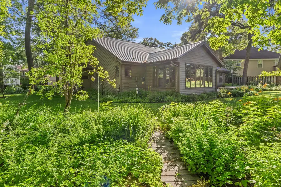 4206 Fox Hills Dr, Janesville, WI 53546 - #3