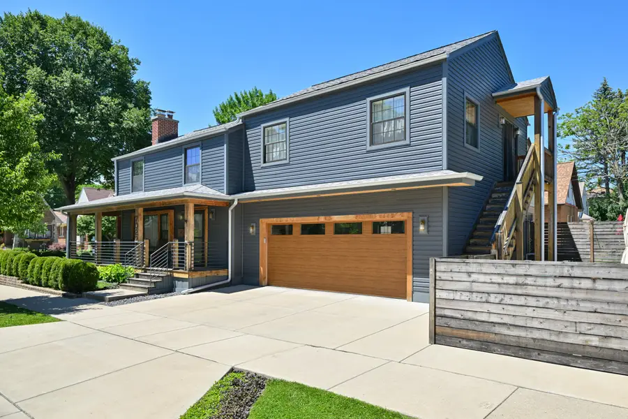 7022 W Clarke St, Wauwatosa, WI 53213 - #2