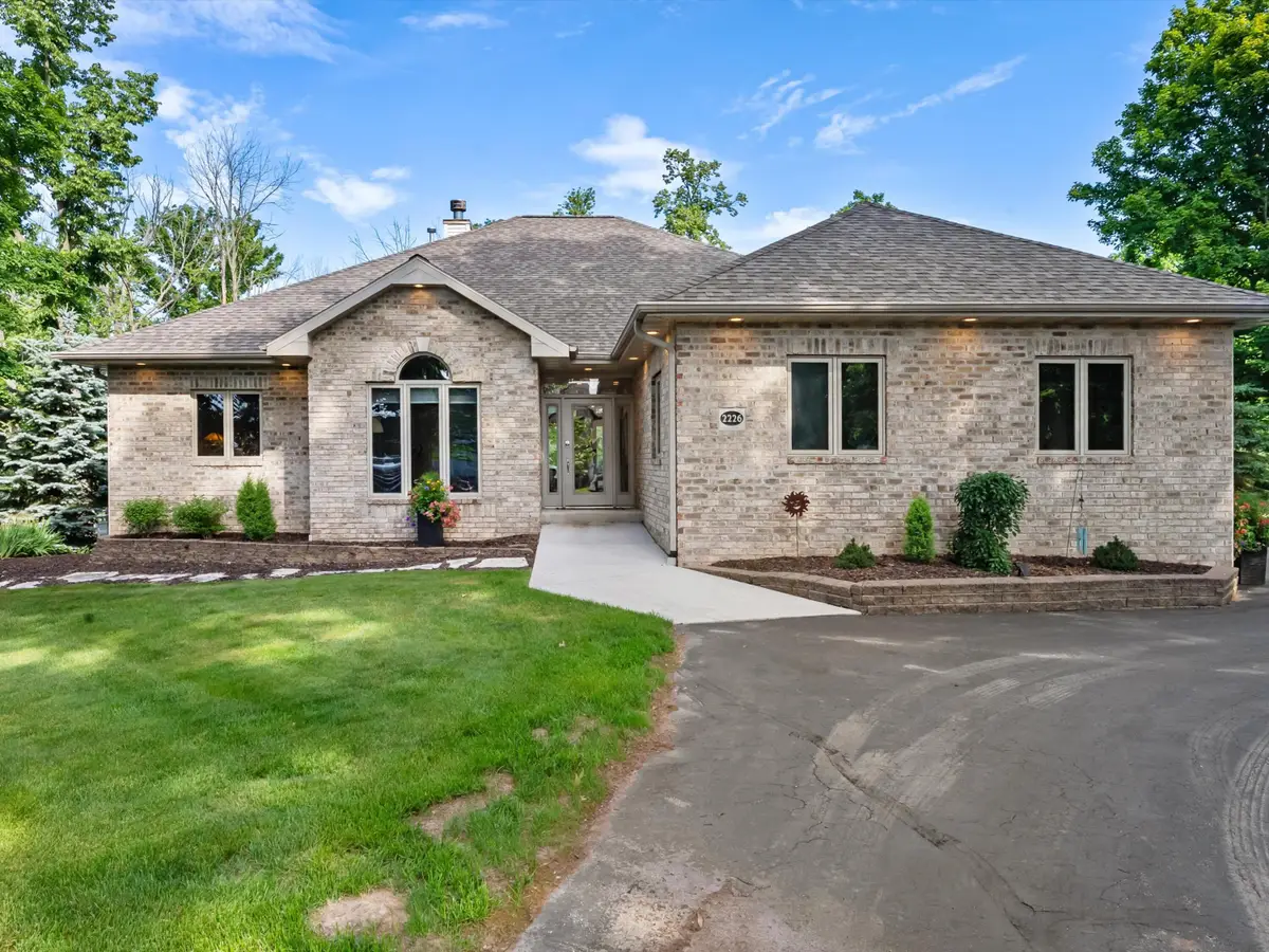 2226 Fairfield Ln, Plymouth, WI 53073 - #1