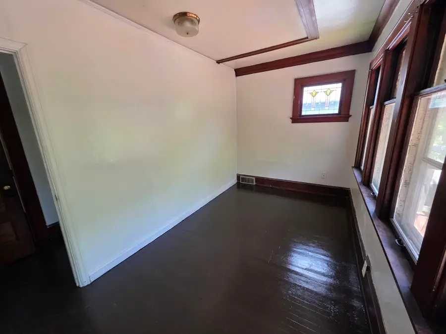 2369 N 6th St, Milwaukee, WI 53212 - #2