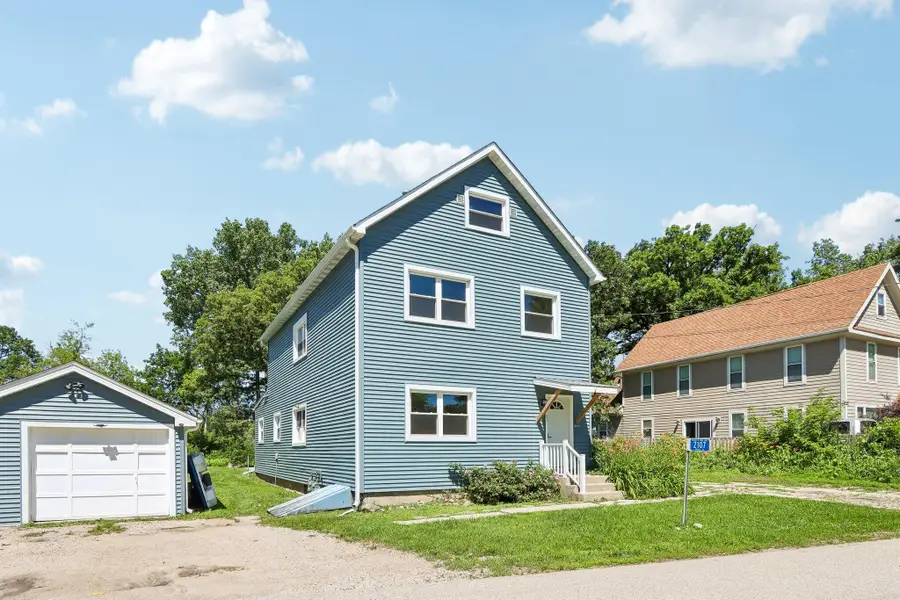 2107 Haegele Dr, Twin Lakes, WI 53181 - #2