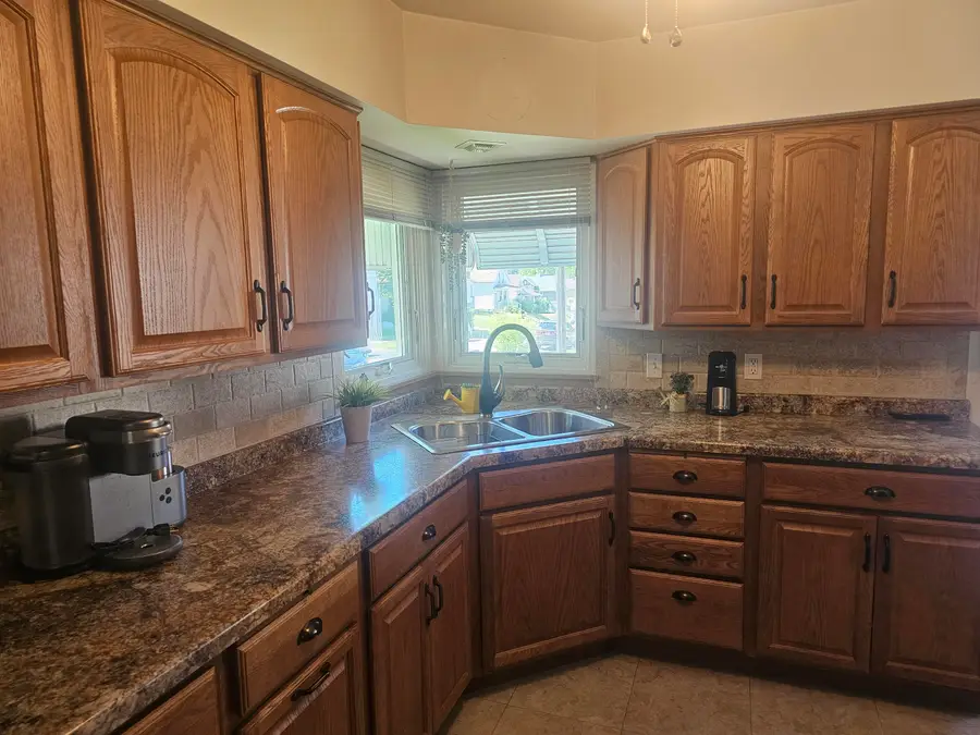 1714 Madison St, Manitowoc, WI 54220 - #2