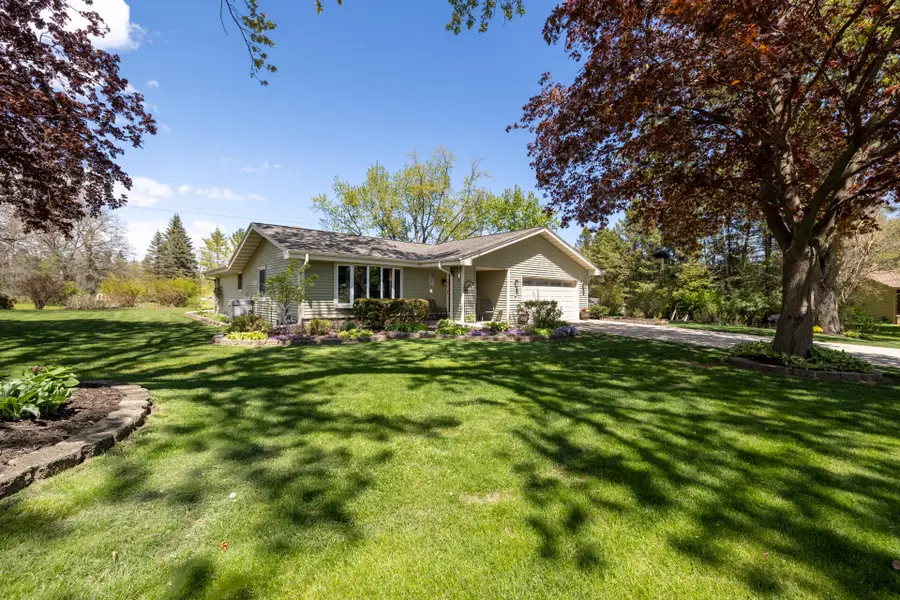 W248N9575 Norwauk Ct, Colgate, WI 53017 - #2