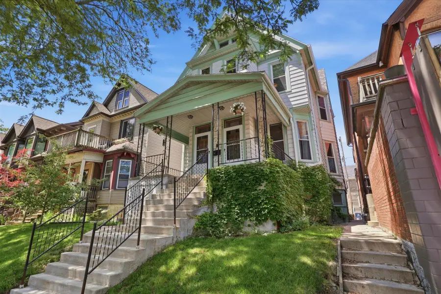 1685 N Humboldt Ave, Milwaukee, WI 53202 - #2