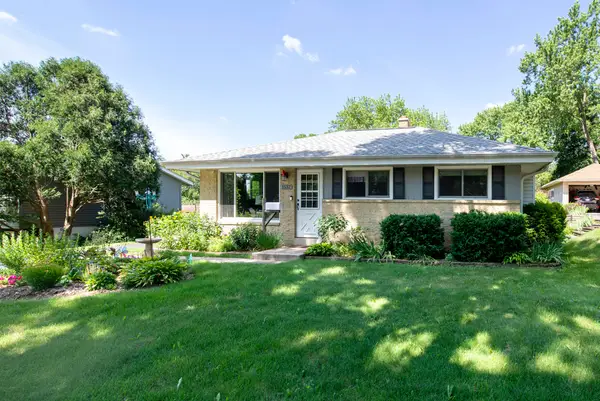 1532 S Grand Ave, Waukesha, WI 53189