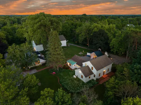 12112 N Wauwatosa Rd, Mequon, WI 53097