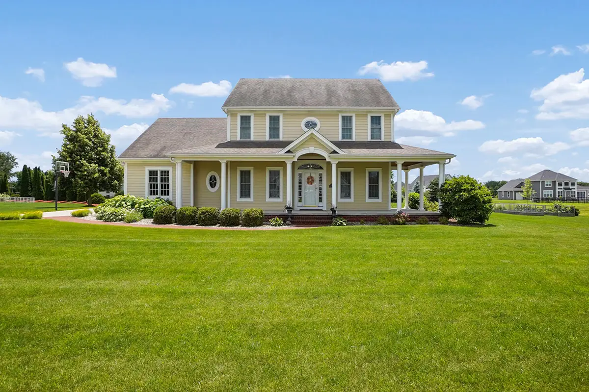 N75W24615 Overland Rd, Sussex, WI 53089 - #1