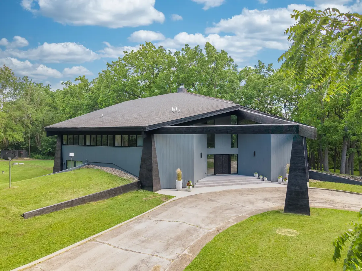 8100 160th Ave, Bristol, WI 53104 - #1