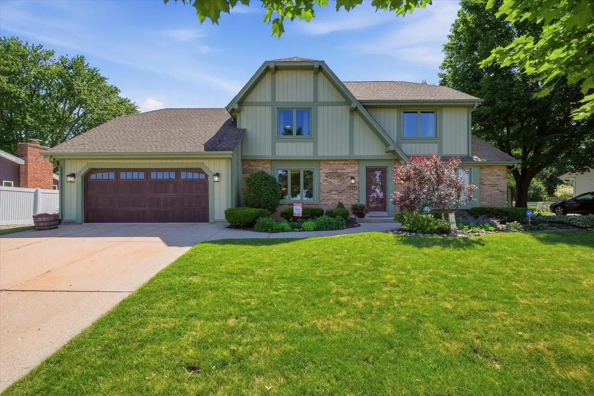 1127 Tenny Ave, Waukesha, WI 53186 - #1