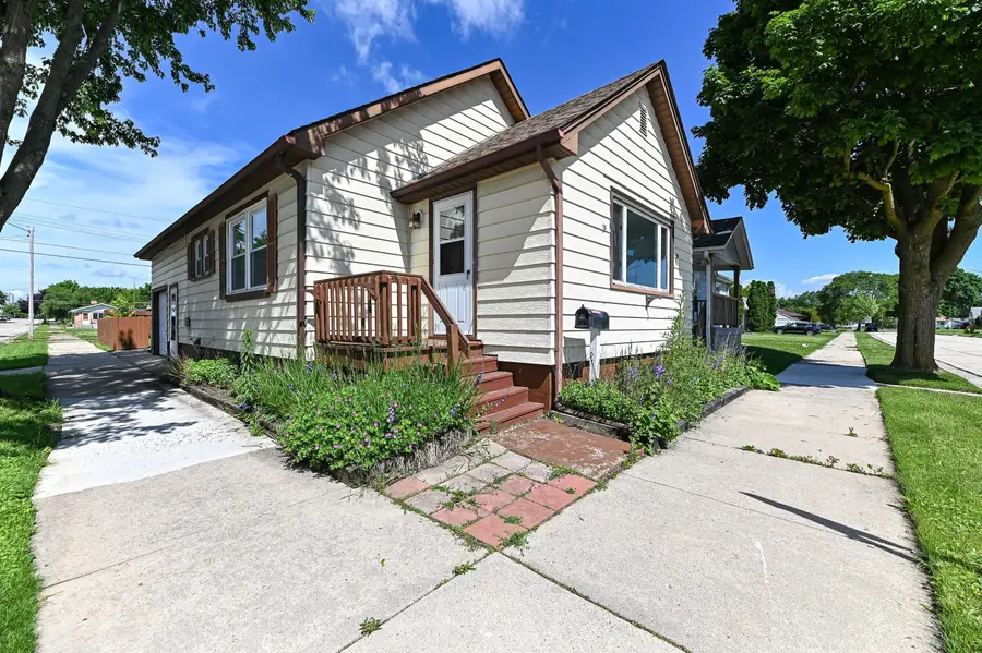 3400 S 8th Ave, Racine, WI 53402 - #3