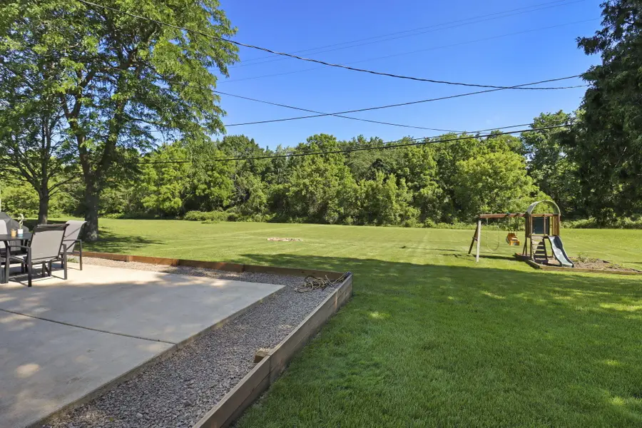 10308 Root River Dr, Caledonia, WI 53108 - #2