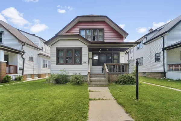 3238 S 7th St, Milwaukee, WI 53215