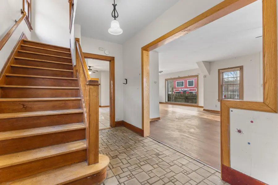 2704 N 46th St, Milwaukee, WI 53210 - #3