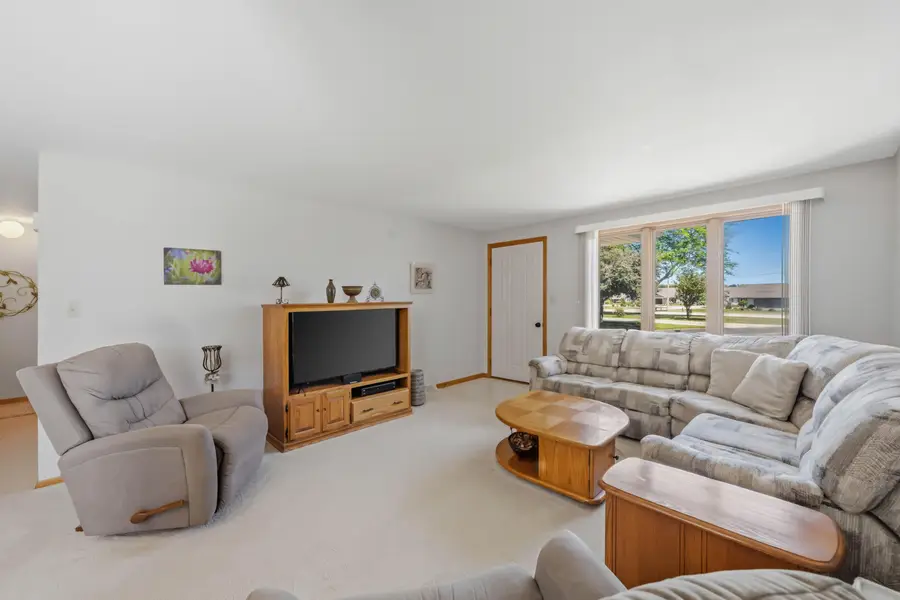 410 N 12th St, Oostburg, WI 53070 - #3