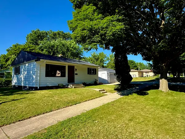 7009 W Carmen Ave, Milwaukee, WI 53218