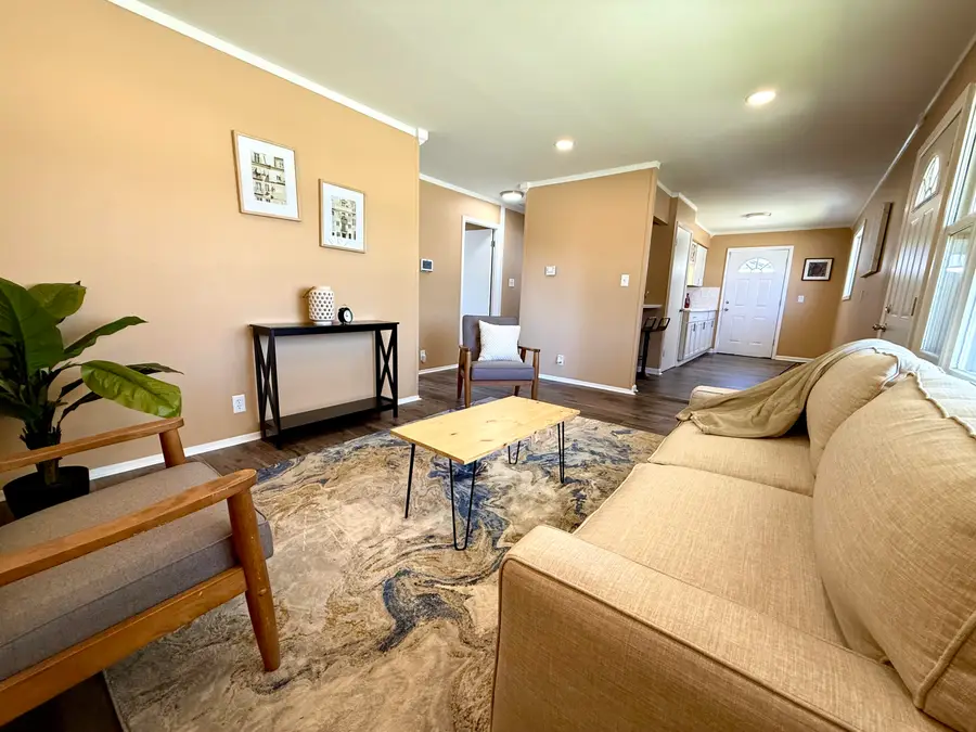 7009 W Carmen Ave, Milwaukee, WI 53218 - #3