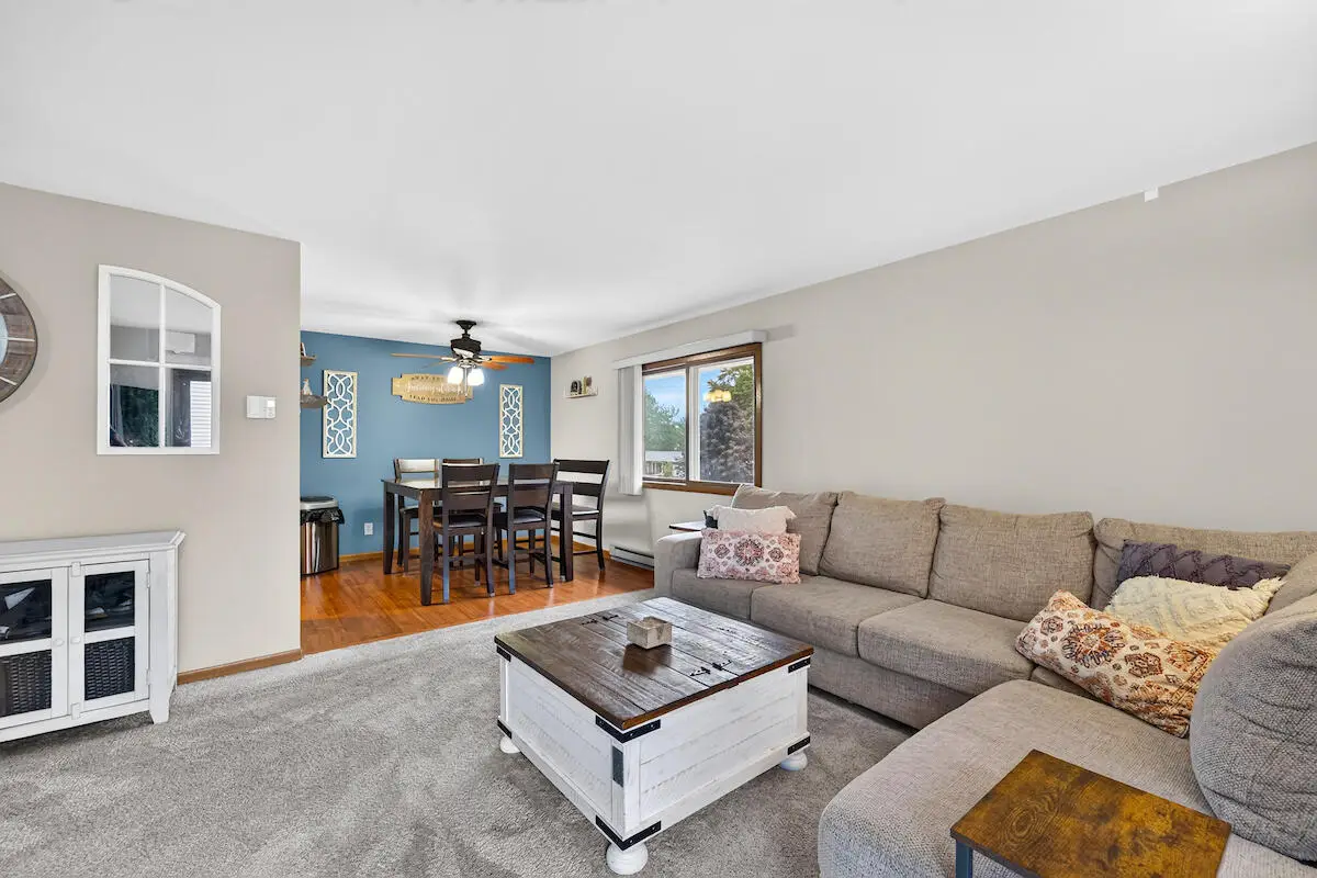 2000 Miller St, West Bend, WI 53095 - #1
