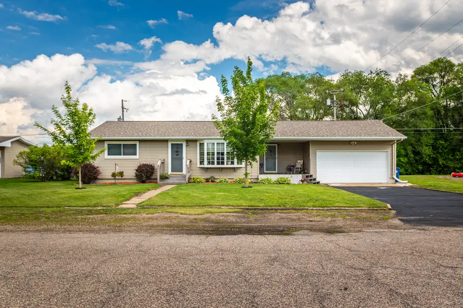 2524 2nd Ave E, French Island, WI 54603 - #2