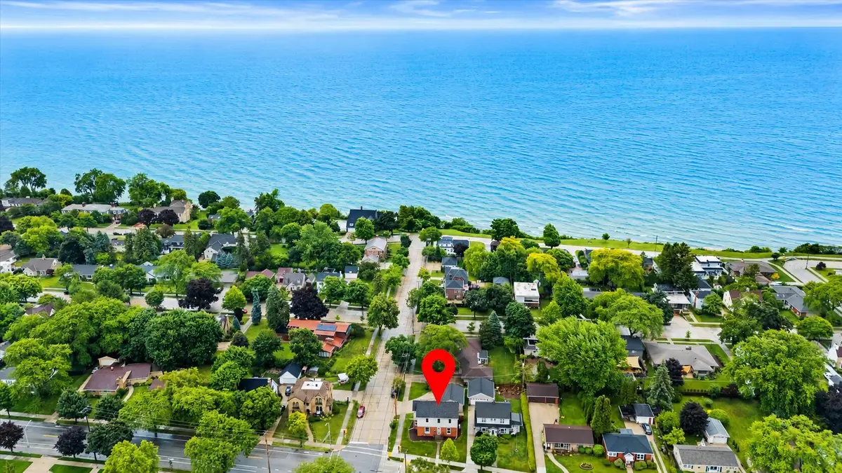 2925 N Main St, Racine, WI 53402 - #1