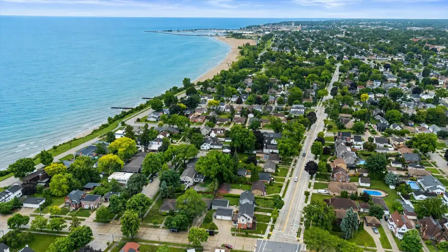 2925 N Main St, Racine, WI 53402 - #2