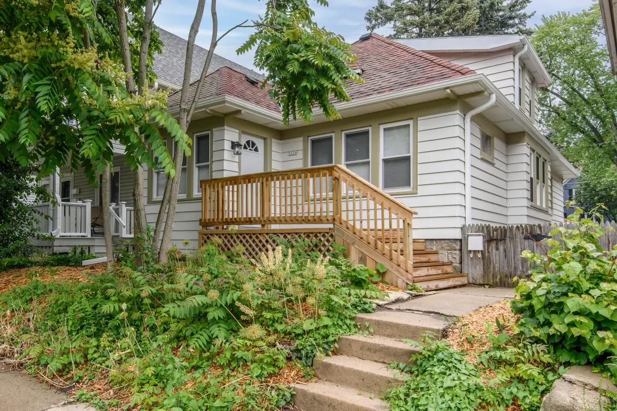 3226 N Newhall St, Milwaukee, WI 53211 - #1