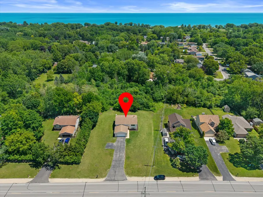10011 Sheridan Rd, Pleasant Prairie, WI 53158 - #3