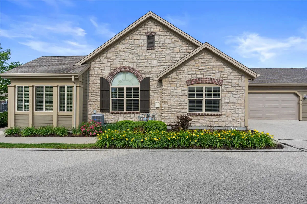 1013 Ann Marie Way, Oconomowoc, WI 53066 - #1